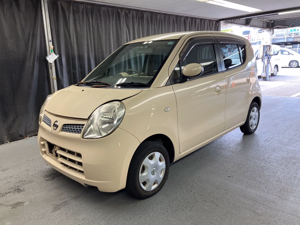 NISSAN MOCO
