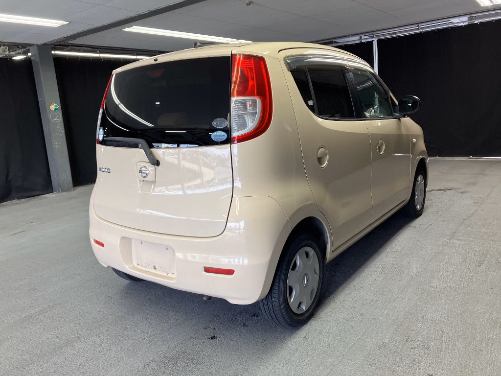 NISSAN MOCO
