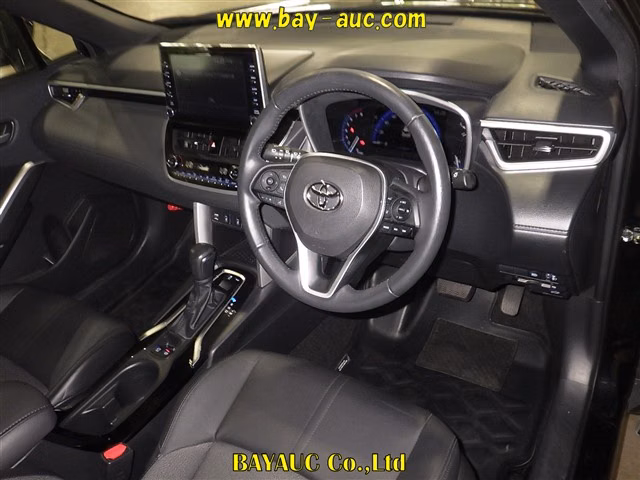 TOYOTA COROLLA CROSS