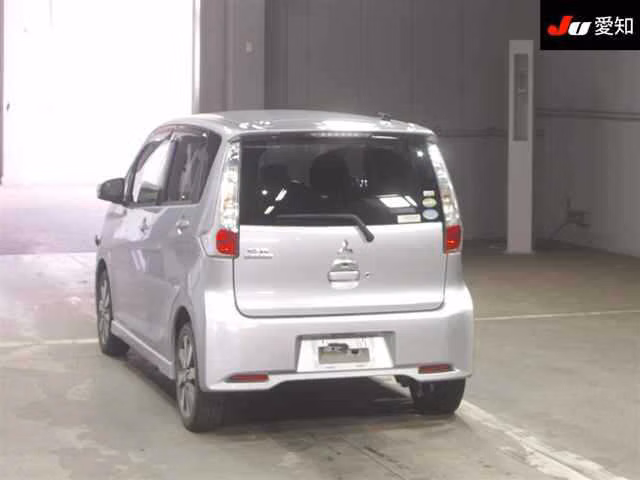 MITSUBISHI EK CUSTOM