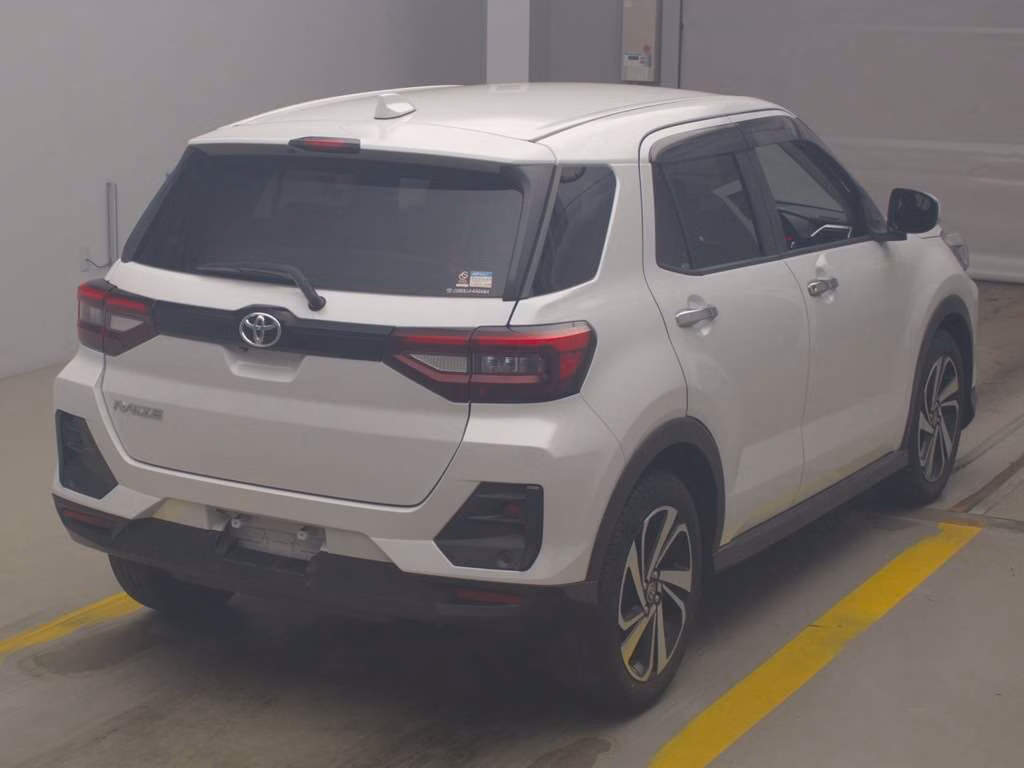TOYOTA RAIZE