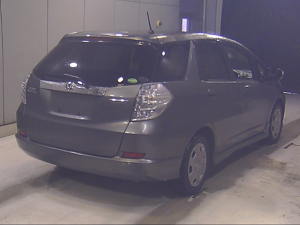 HONDA FIT SHUTTLE