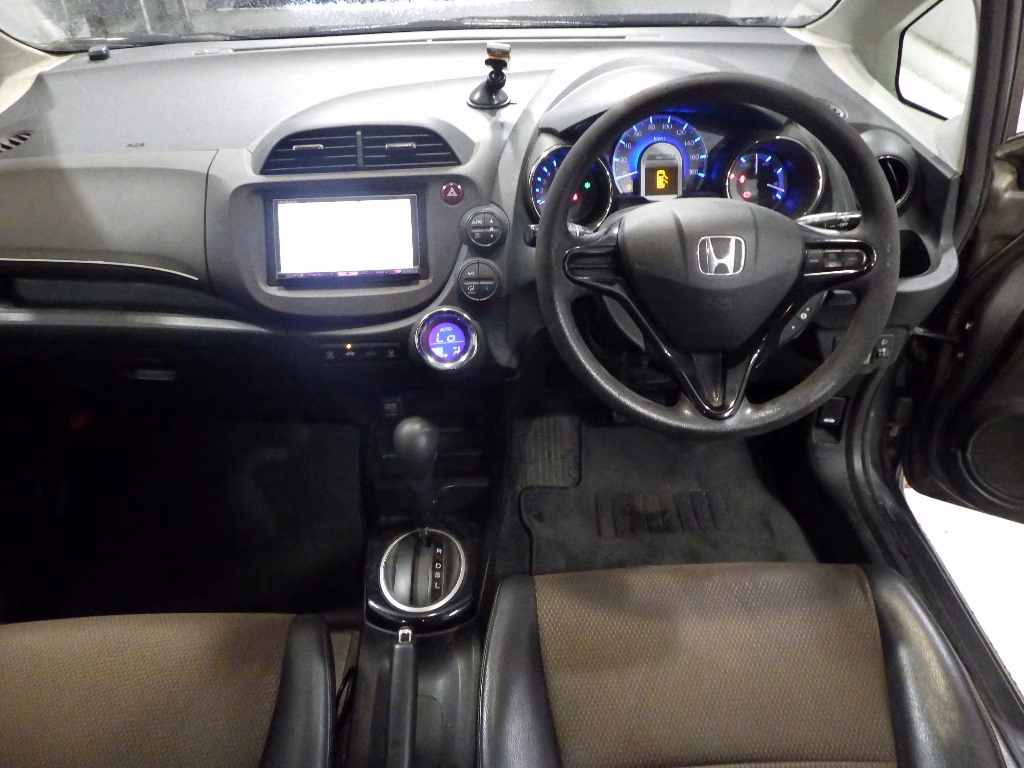 HONDA FIT SHUTTLE