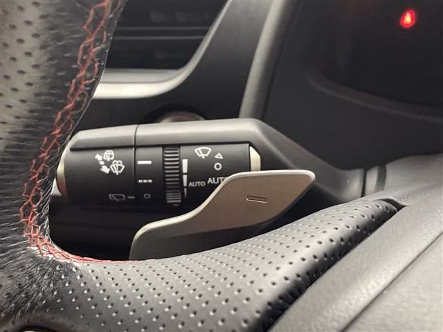 Lexus UX250h