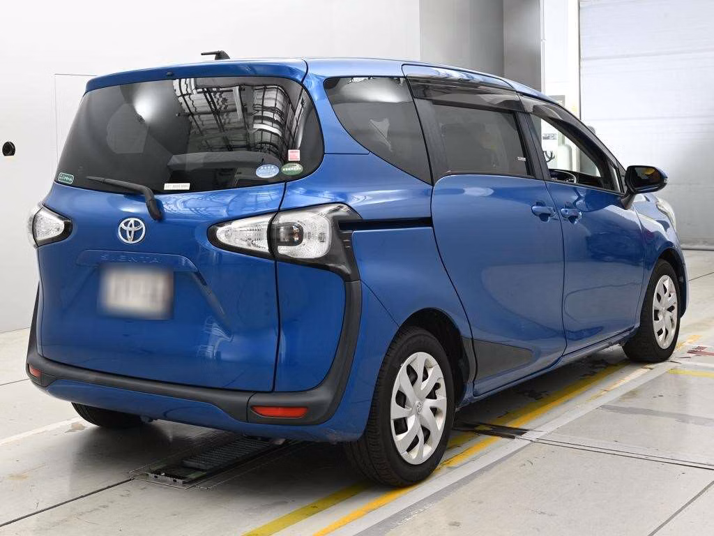 TOYOTA SIENTA