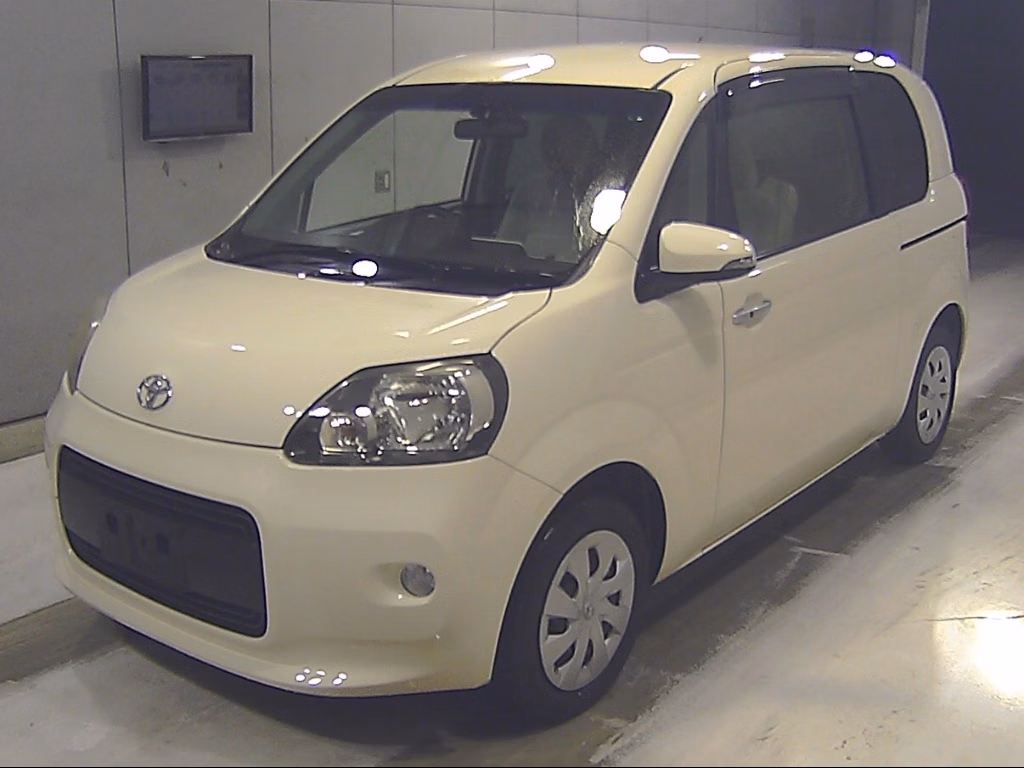 TOYOTA PORTE