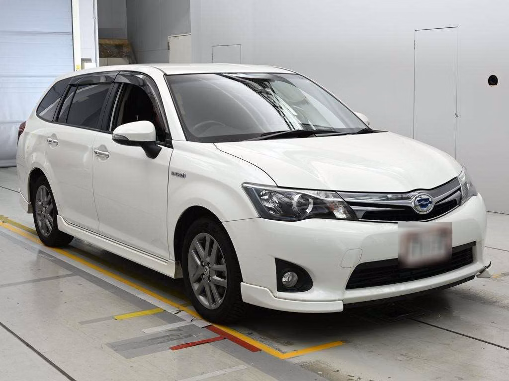 TOYOTA COROLLA FIELDER