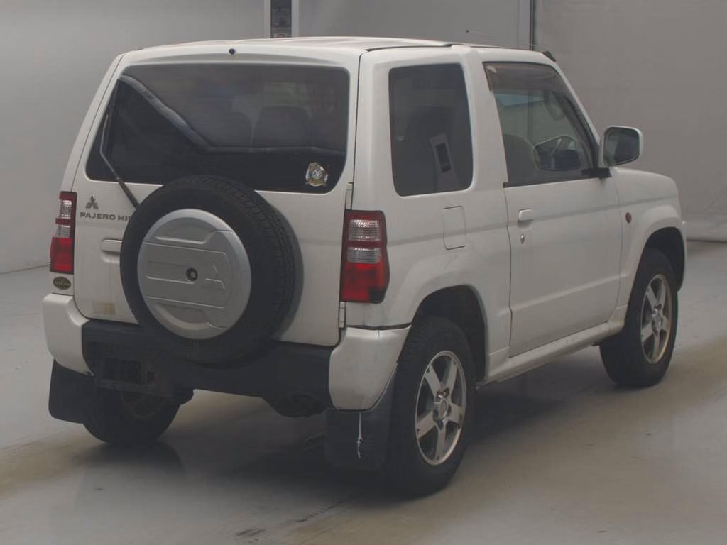 Mitsubishi Pajero Mini