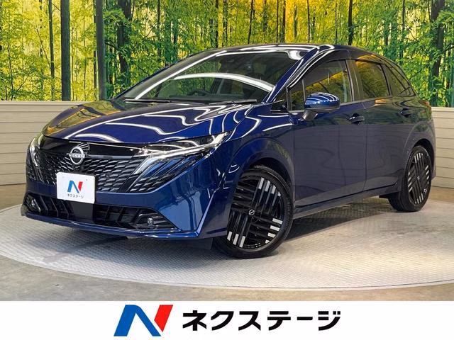 Nissan Aura