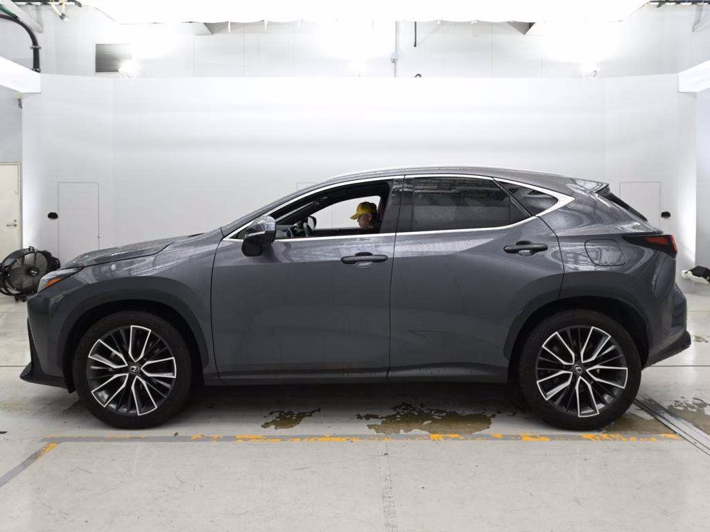 Lexus NX250