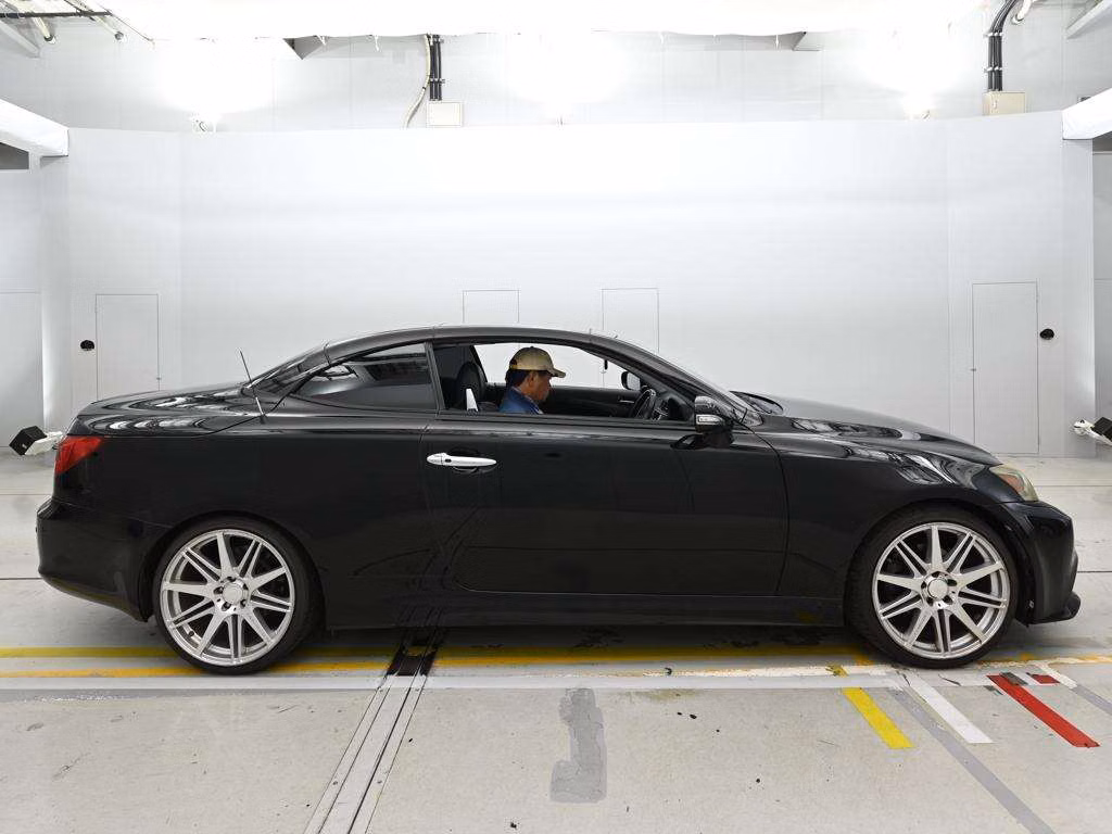 Lexus IS250