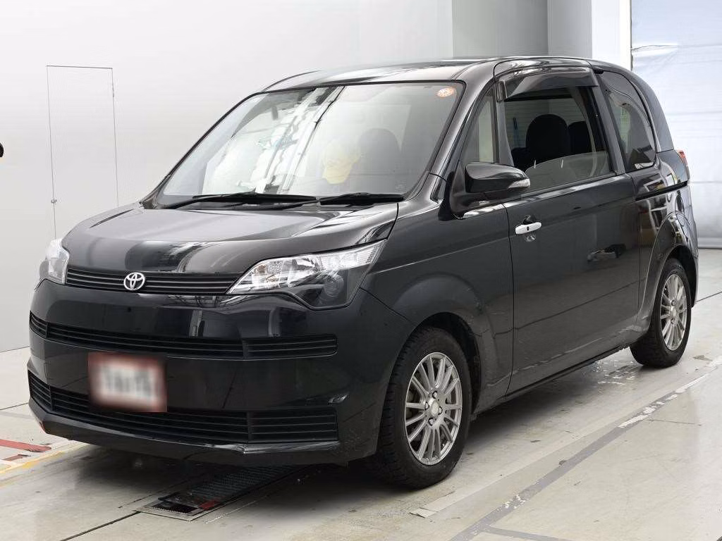 TOYOTA SPADE