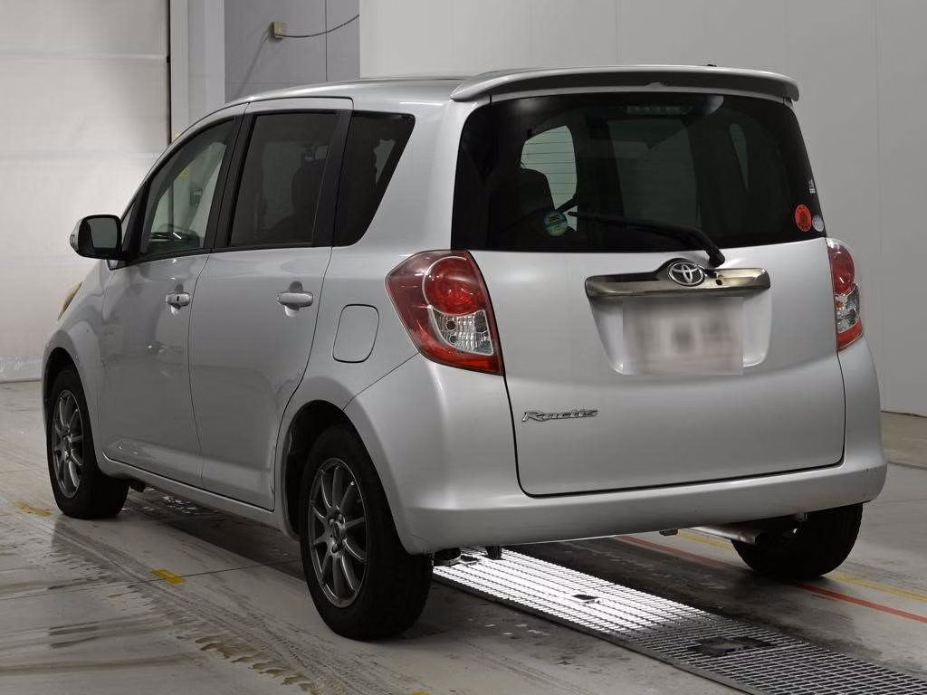 TOYOTA RACTIS