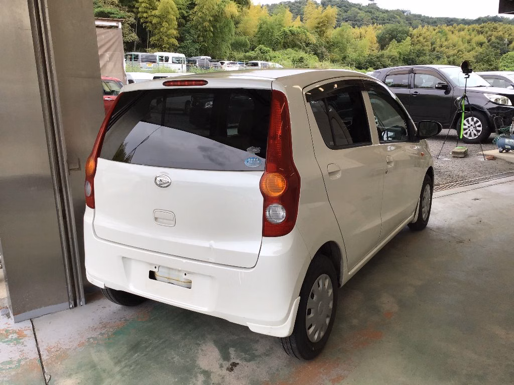 DAIHATSU MIRA