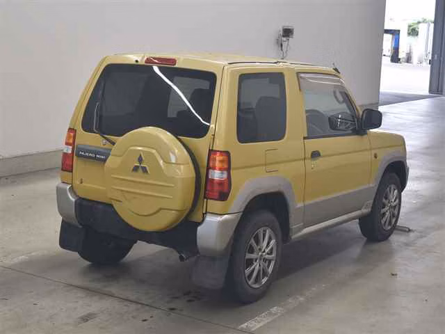 Mitsubishi Pajero Mini