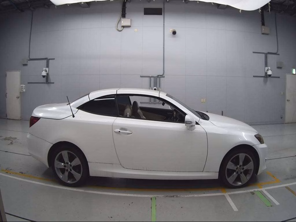 LEXUS IS250