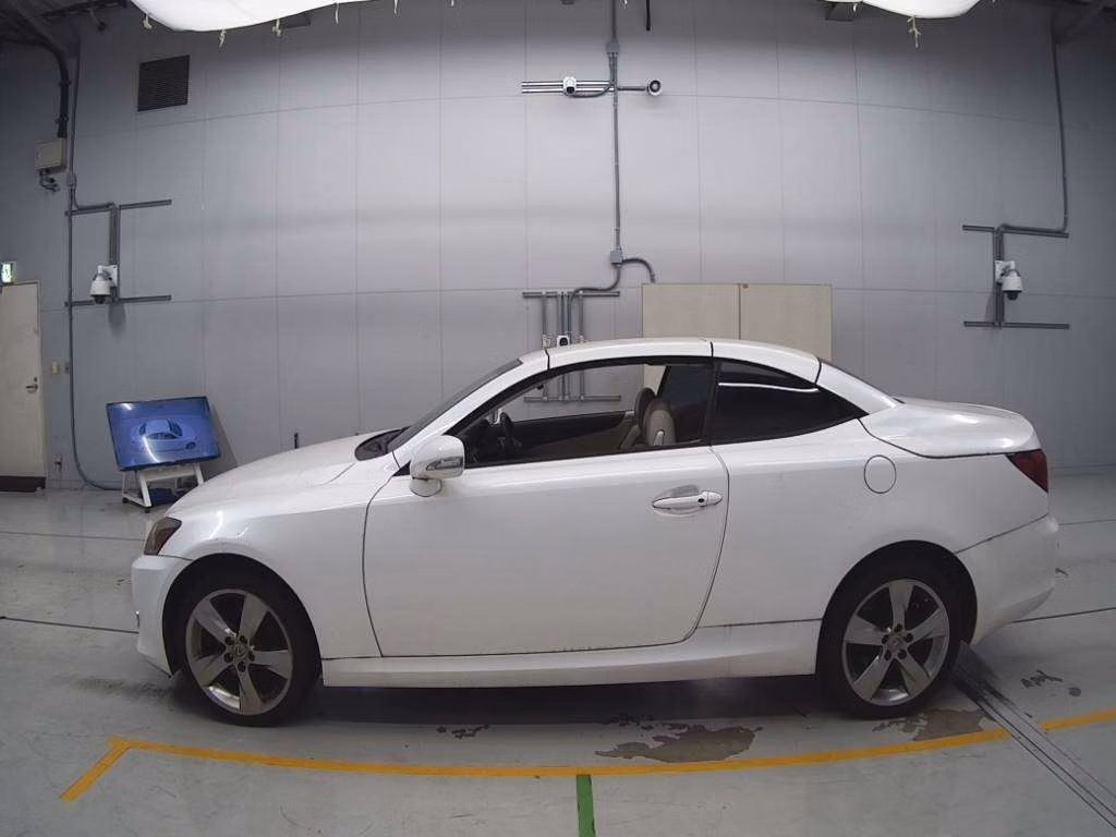 LEXUS IS250