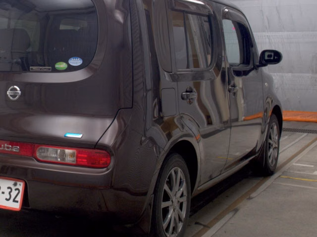 NISSAN CUBE