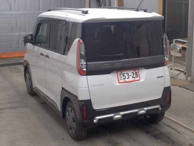 MITSUBISHI DELICA MINI
