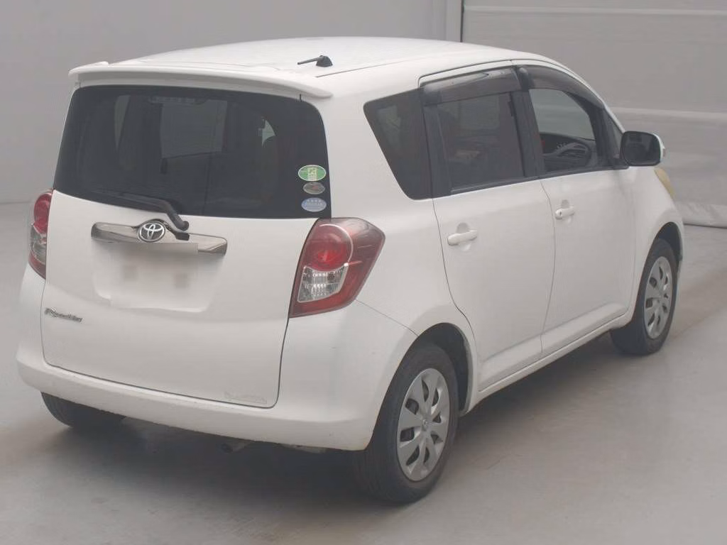 TOYOTA RACTIS