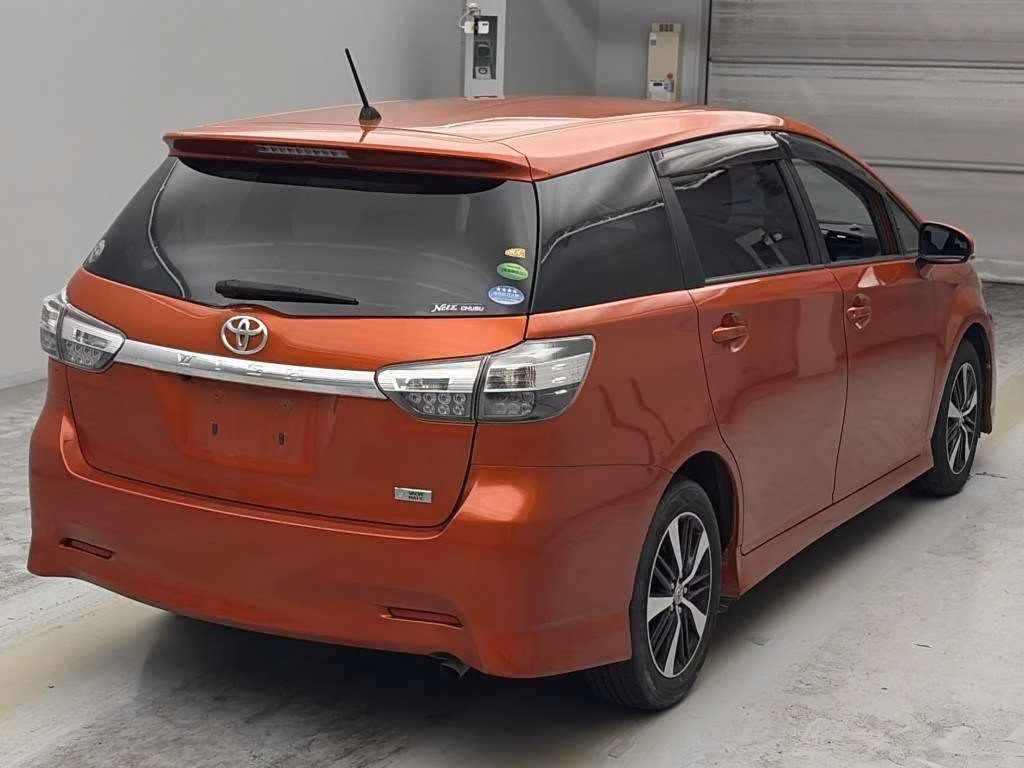TOYOTA WISH