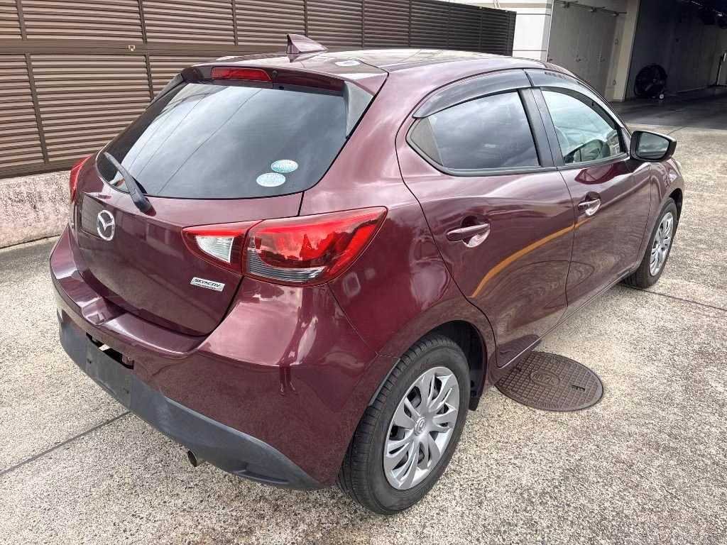 MAZDA DEMIO