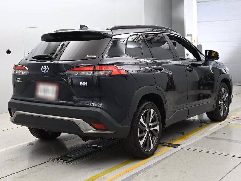TOYOTA COROLLA CROSS