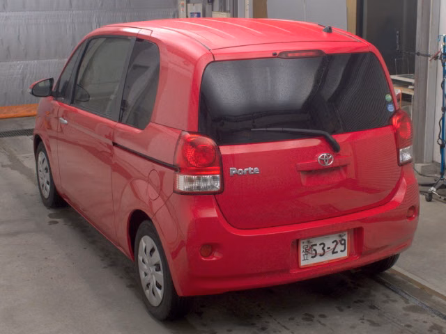 TOYOTA PORTE