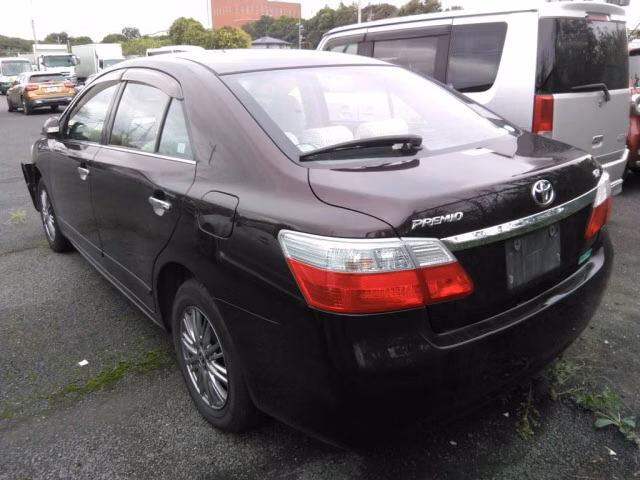 TOYOTA PREMIO
