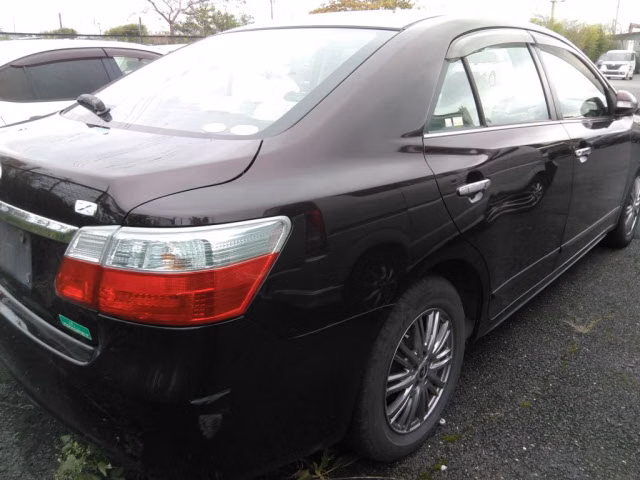 TOYOTA PREMIO