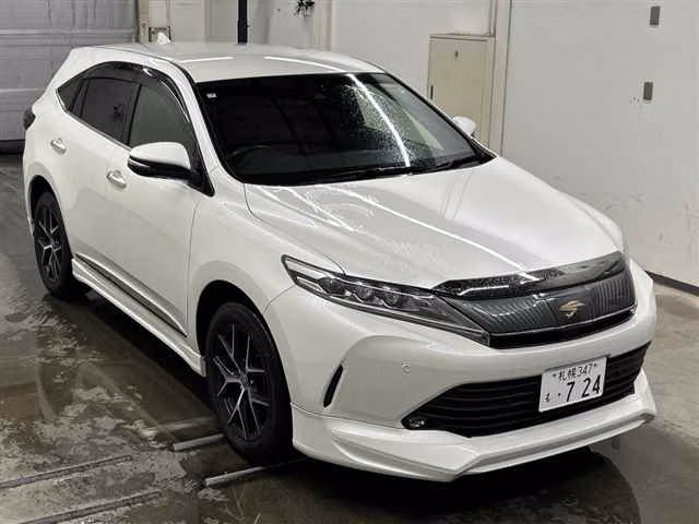 TOYOTA HARRIER