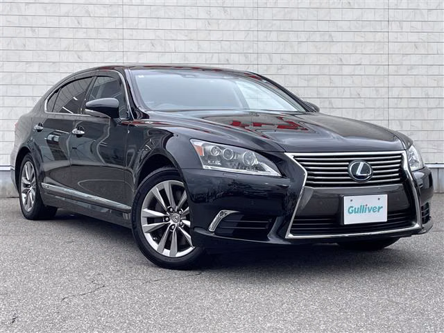LEXUS LS600H