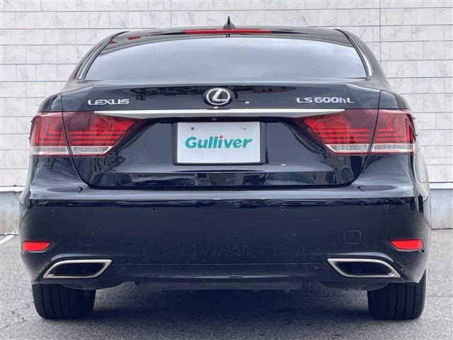 LEXUS LS600H