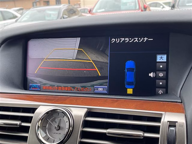 Lexus LS600h