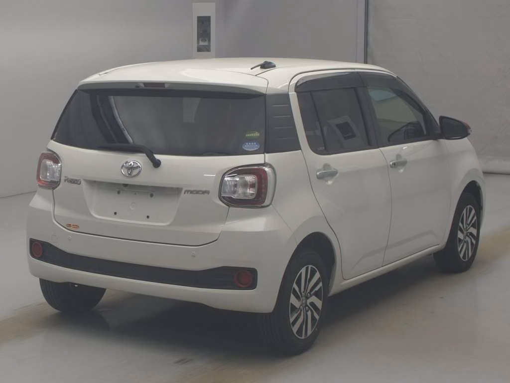 TOYOTA PASSO