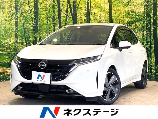 Nissan Aura