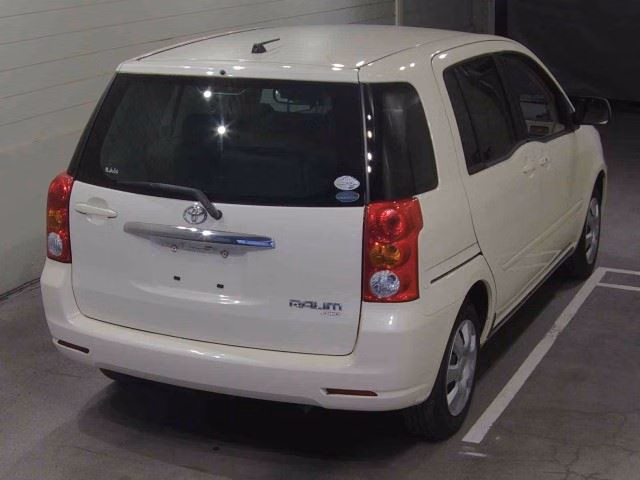 TOYOTA RAUM