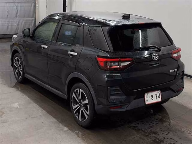 DAIHATSU ROCKY