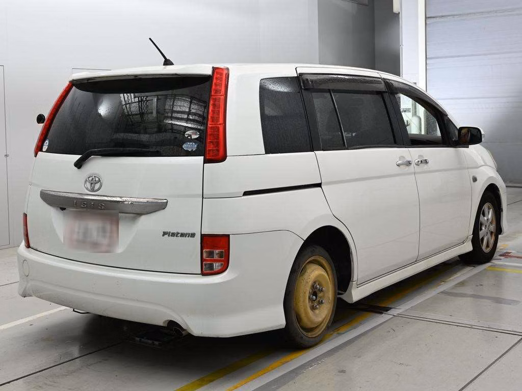 TOYOTA ISIS