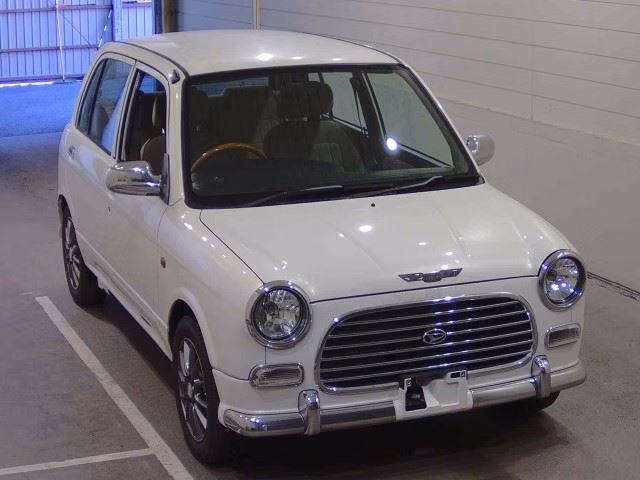 DAIHATSU MIRA GINO