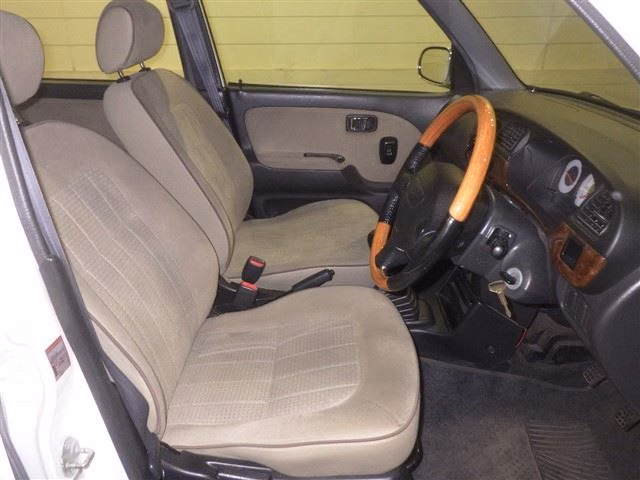 DAIHATSU MIRA GINO