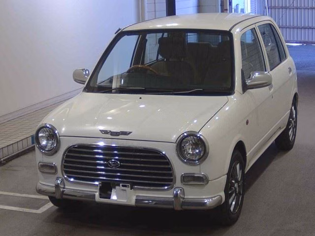 DAIHATSU MIRA GINO