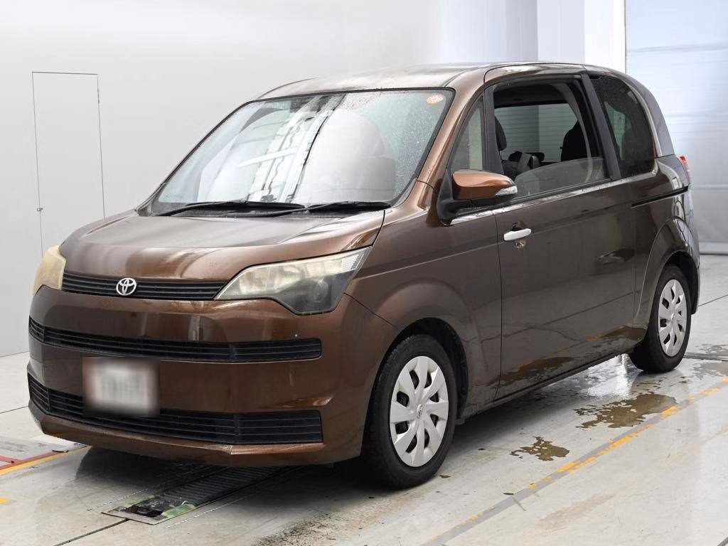 TOYOTA SPADE