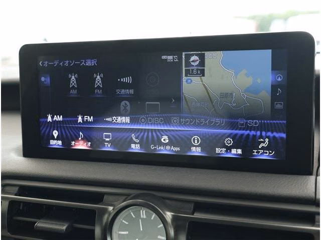 Lexus IS300h