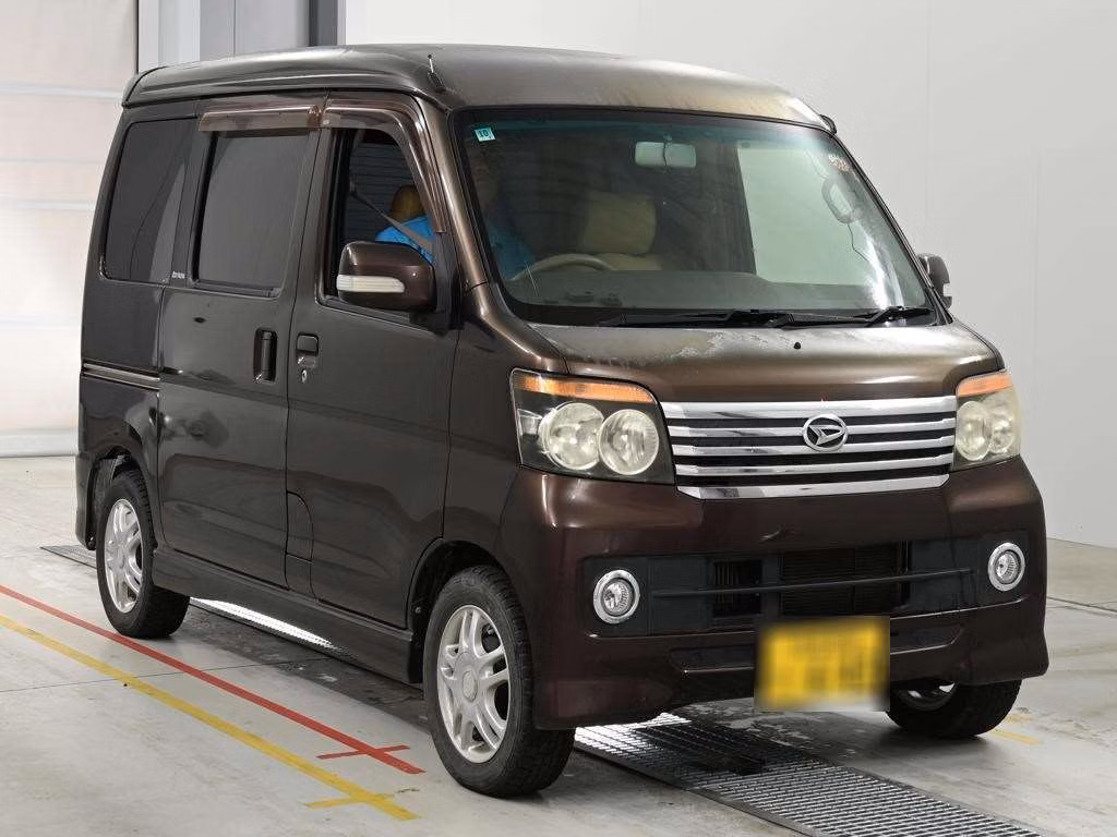 DAIHATSU ATRAI