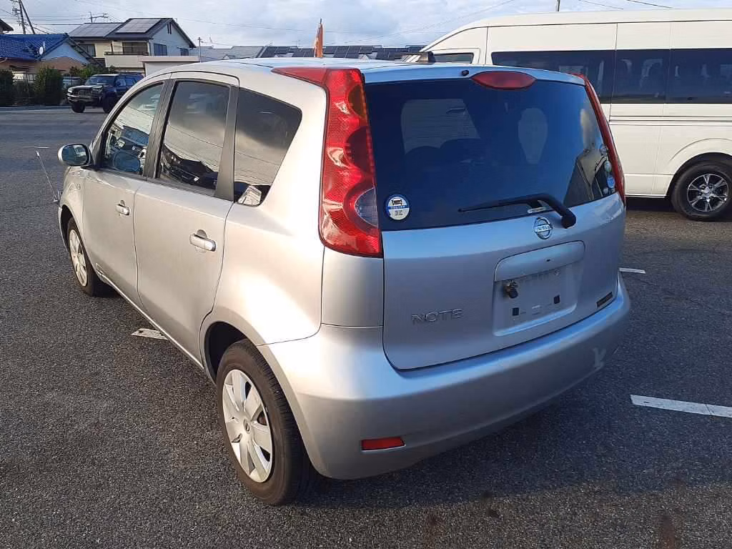 NISSAN NOTE