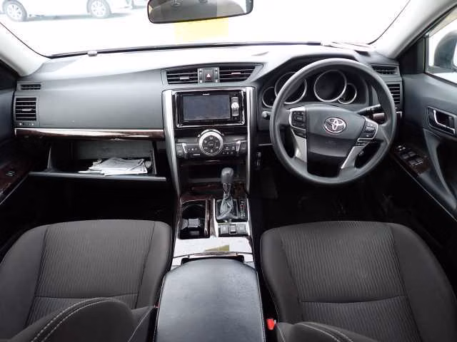 TOYOTA MARK X