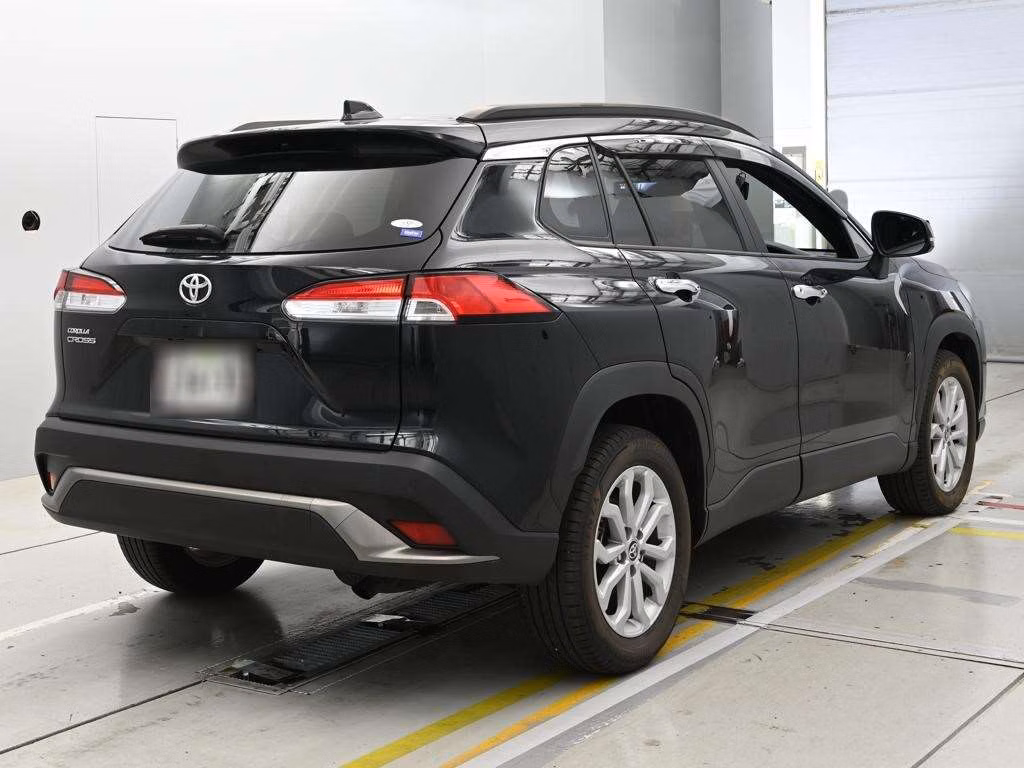 TOYOTA COROLLA CROSS