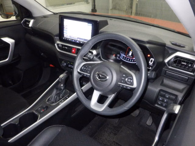 DAIHATSU ROCKY