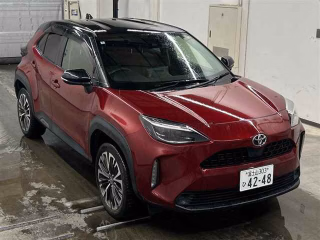 TOYOTA YARIS CROSS